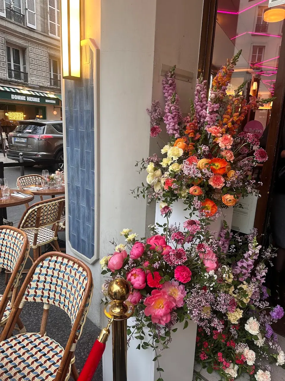 Photo from Emma J.'s review of Studio Lisa flwrs - design floral reviews